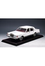 Lincoln Lincoln Town car(1989)Signature Series(Arctic white)
