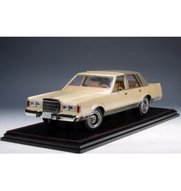 Lincoln Lincoln Town car(1989)Signature Series(Sandstone clearcoat metallic)