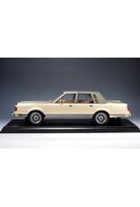 Lincoln Lincoln Town car(1989)Signature Series(Sandstone clearcoat metallic)
