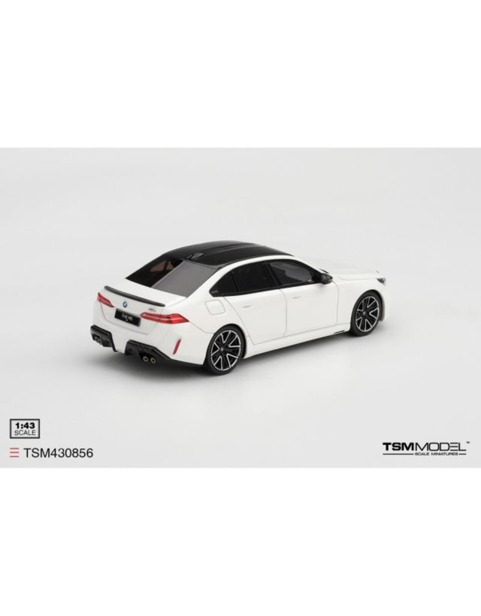 BMW BMW M5(G90)Alpine white(2025)