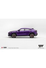 Lamborghini Lamborghini Urus Performance(viola pastifae)2023