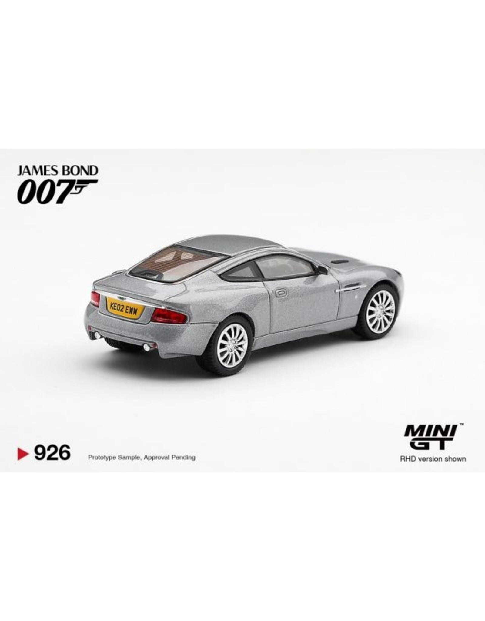 Aston Martin Aston Martin V12 Vanquish(Die Another Day)2002