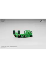 Mitsubishi Custom Hauler-Green Dina