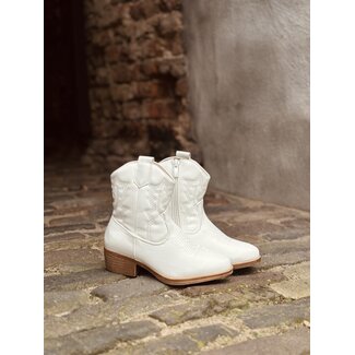 Noa short cowboy boots white