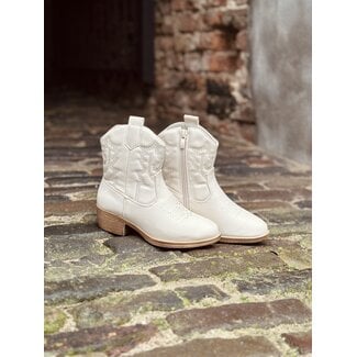 Noa short cowboy boots beige