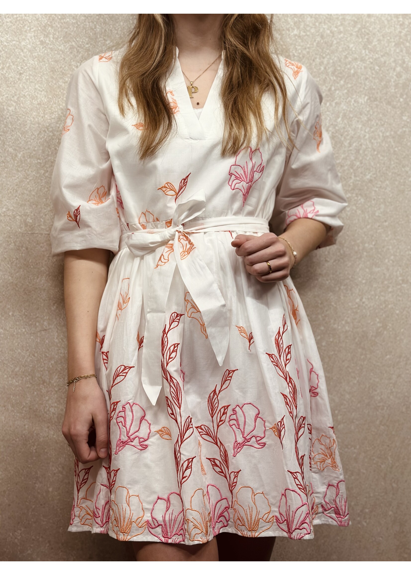 Smashed Lemon Smashed Lemon Livera dress offwhite/pink print