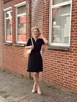 Yolana dress black