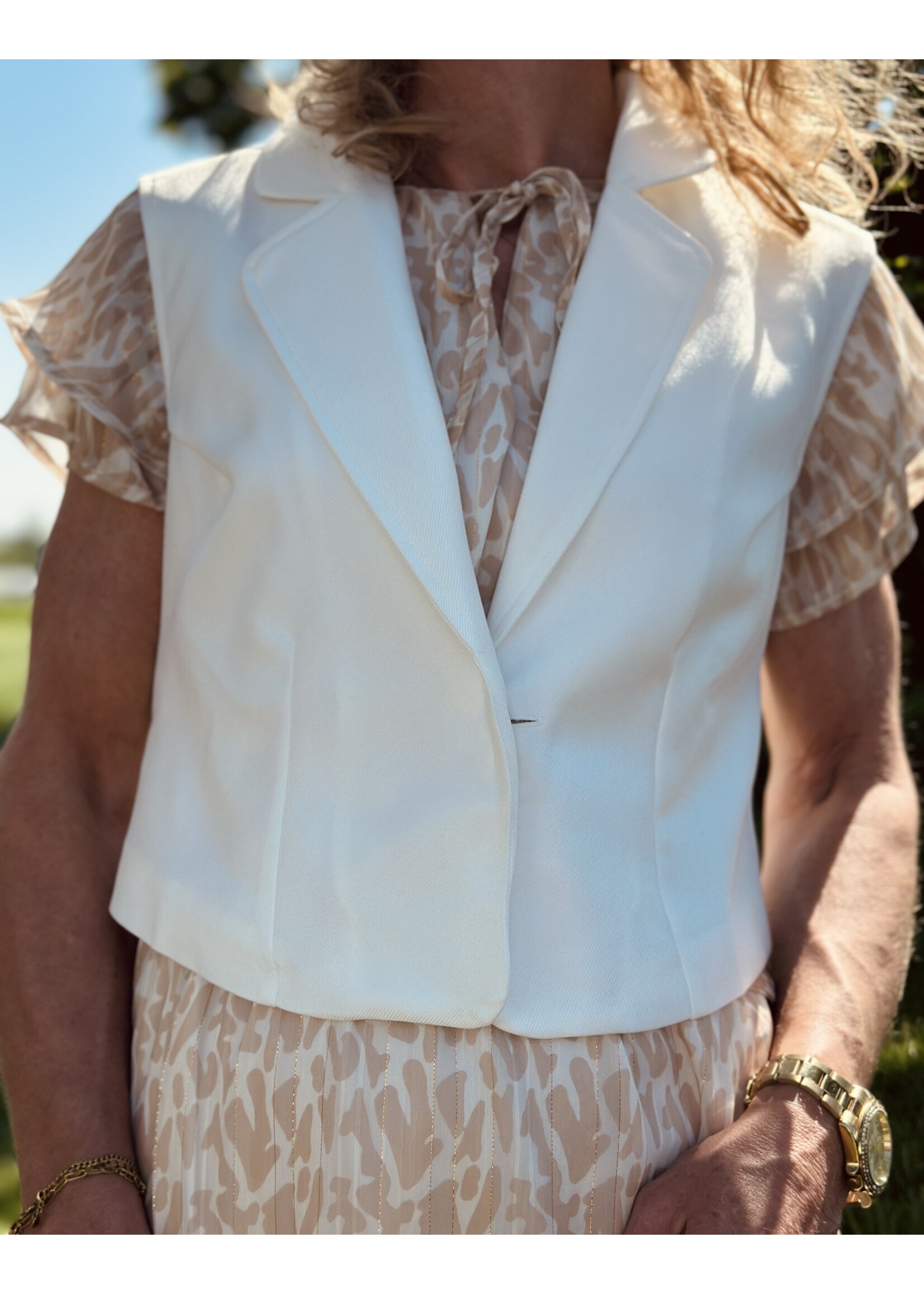 Lofty Manner Lofty Manner Dialla gilet white