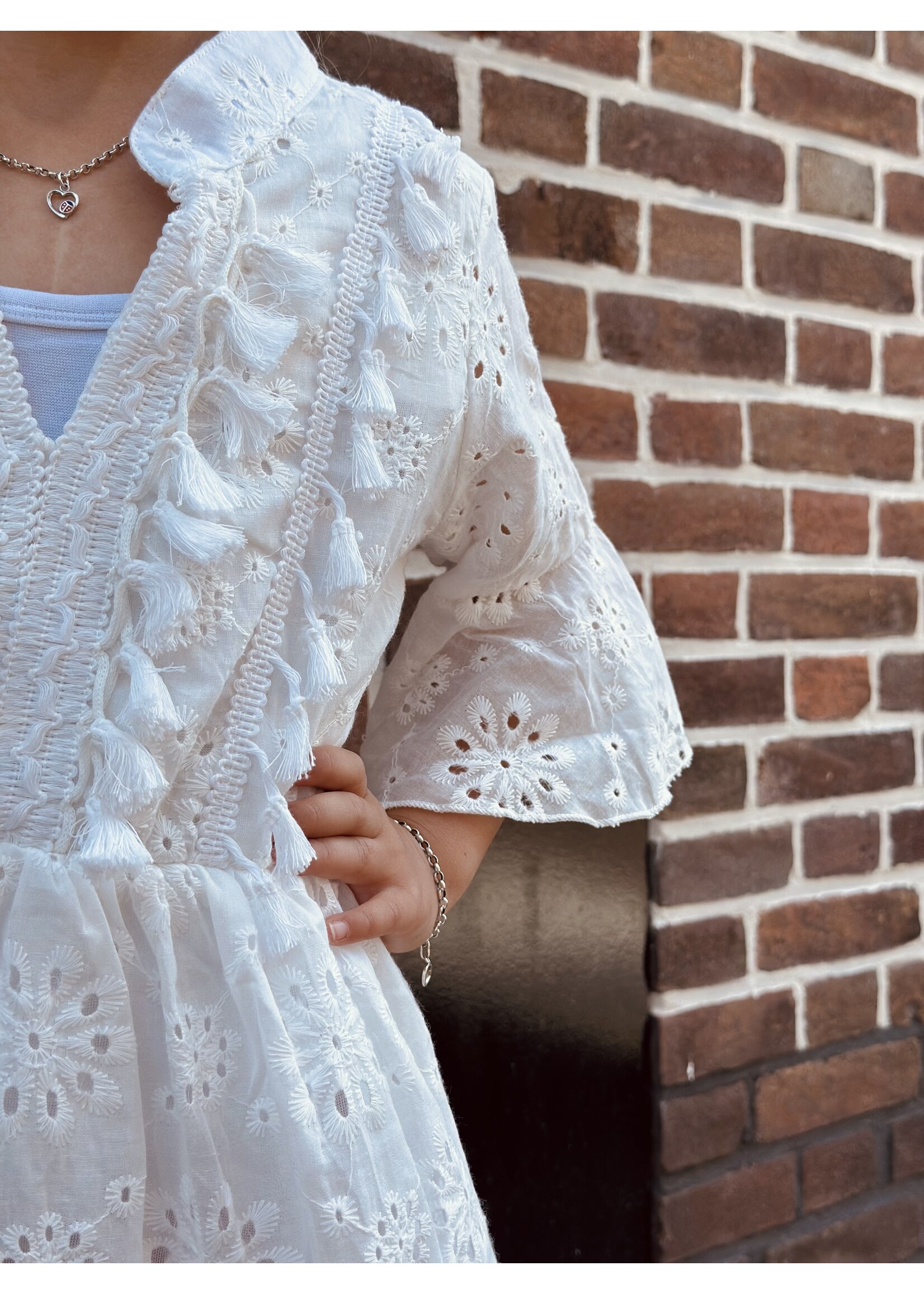 Antoinette broderie dress white