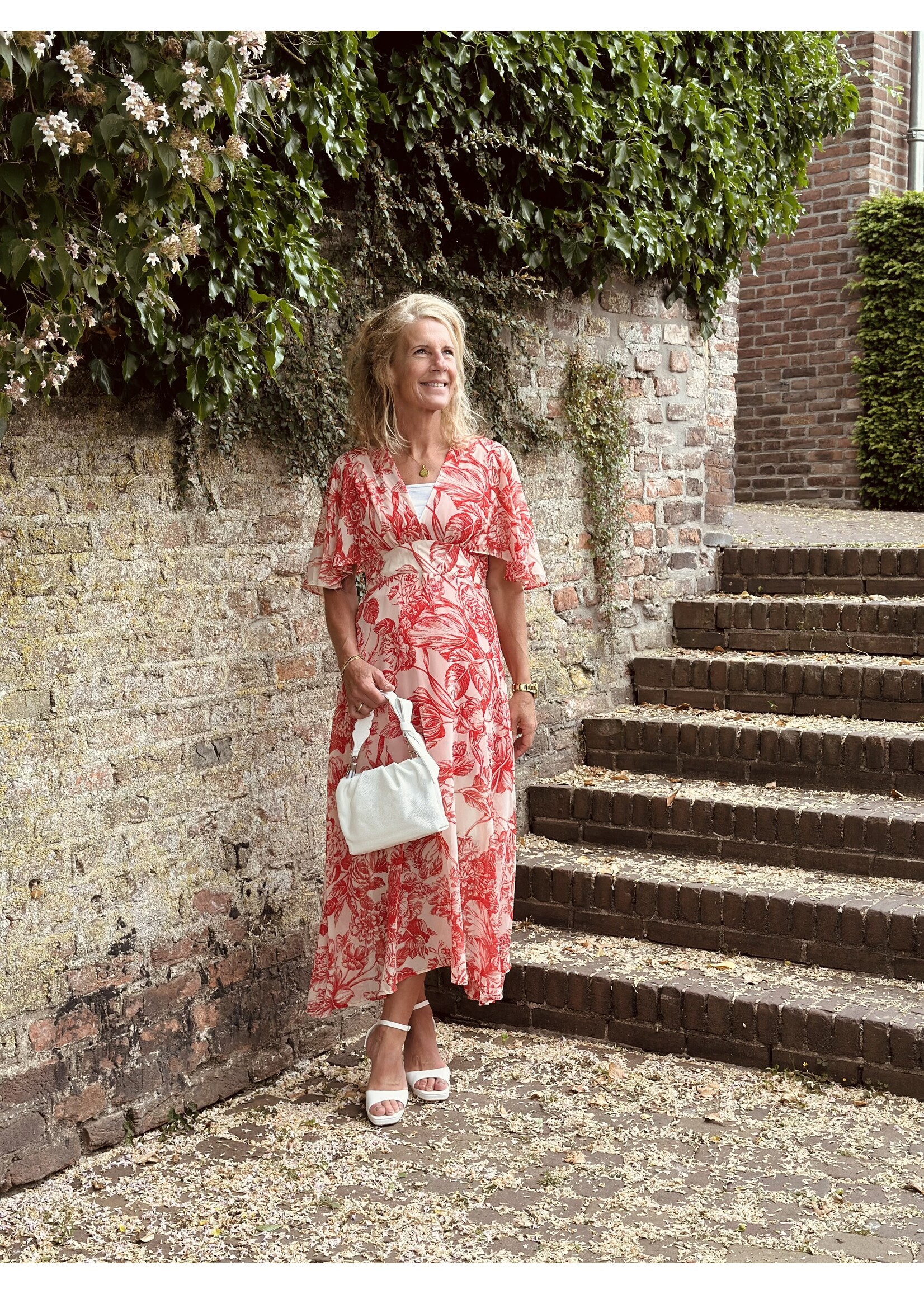 Larissa dress long flower print beige/red