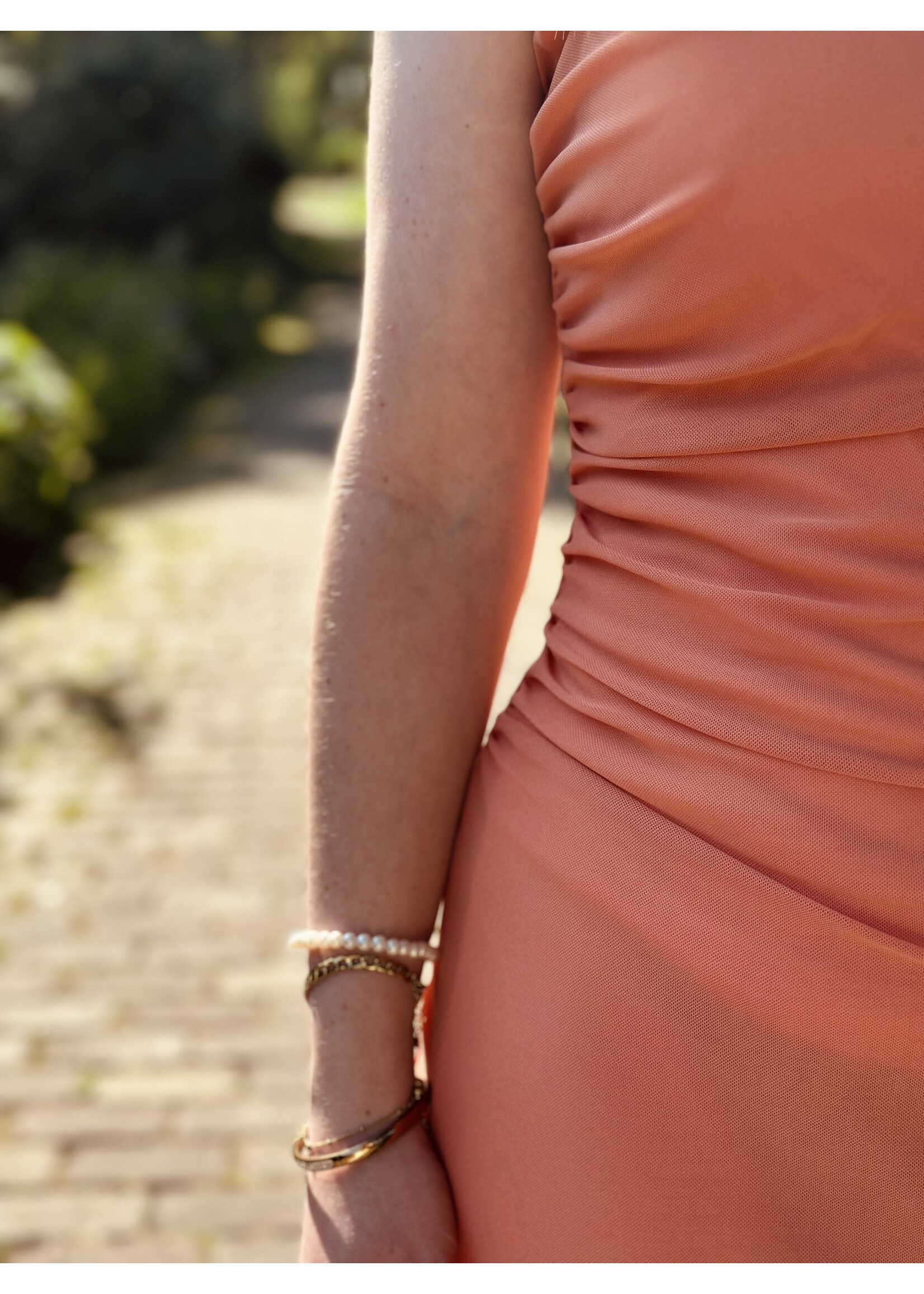 Elinda bodycon dress orange peach