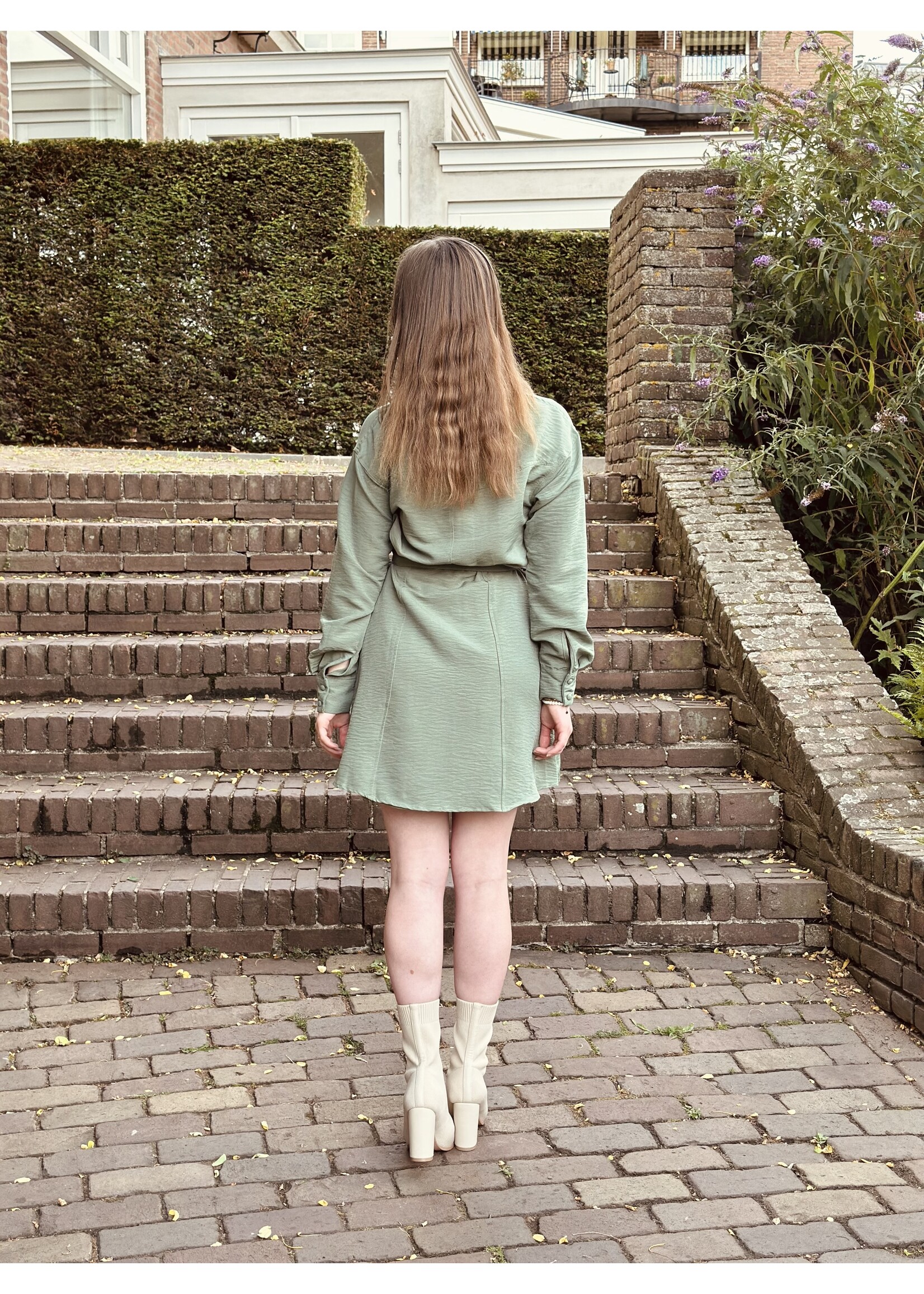 Lofty Manner Lofty Manner Gabrielle dress dark green