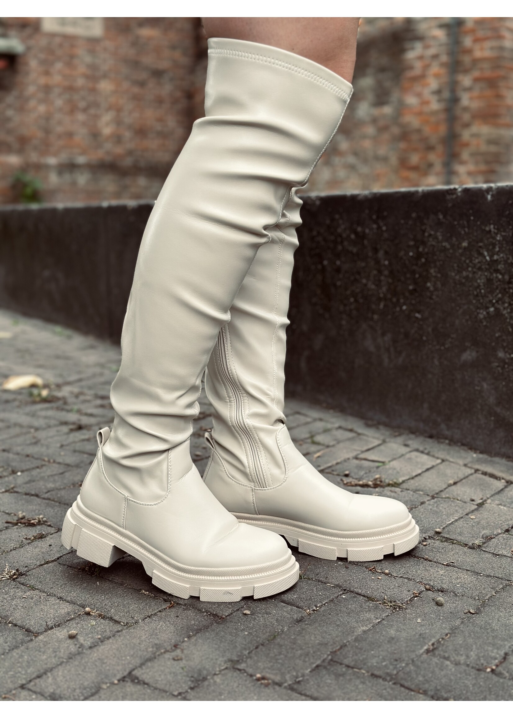 Romee overknee boots leather look beige