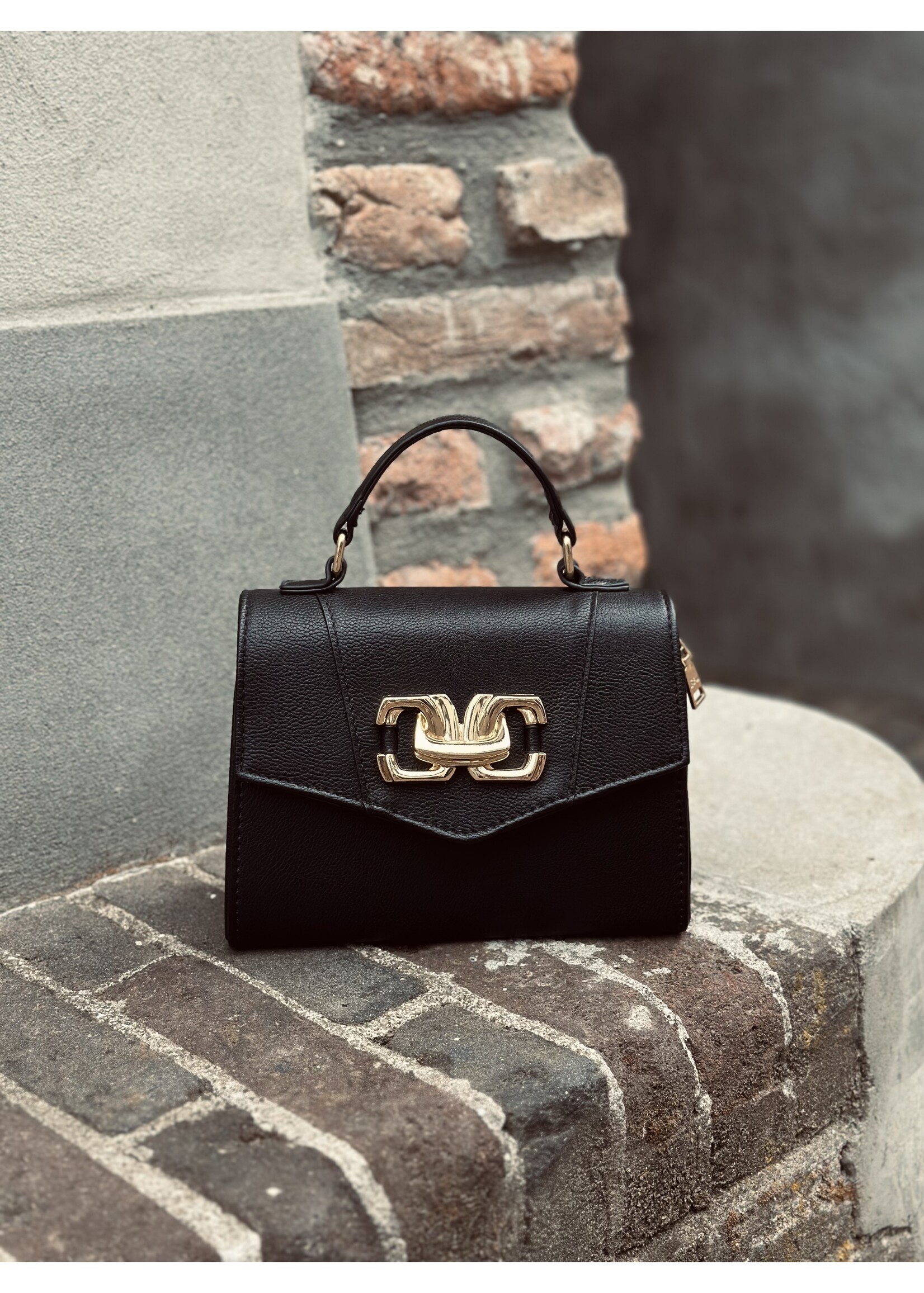 Tamara black bag with thick strap