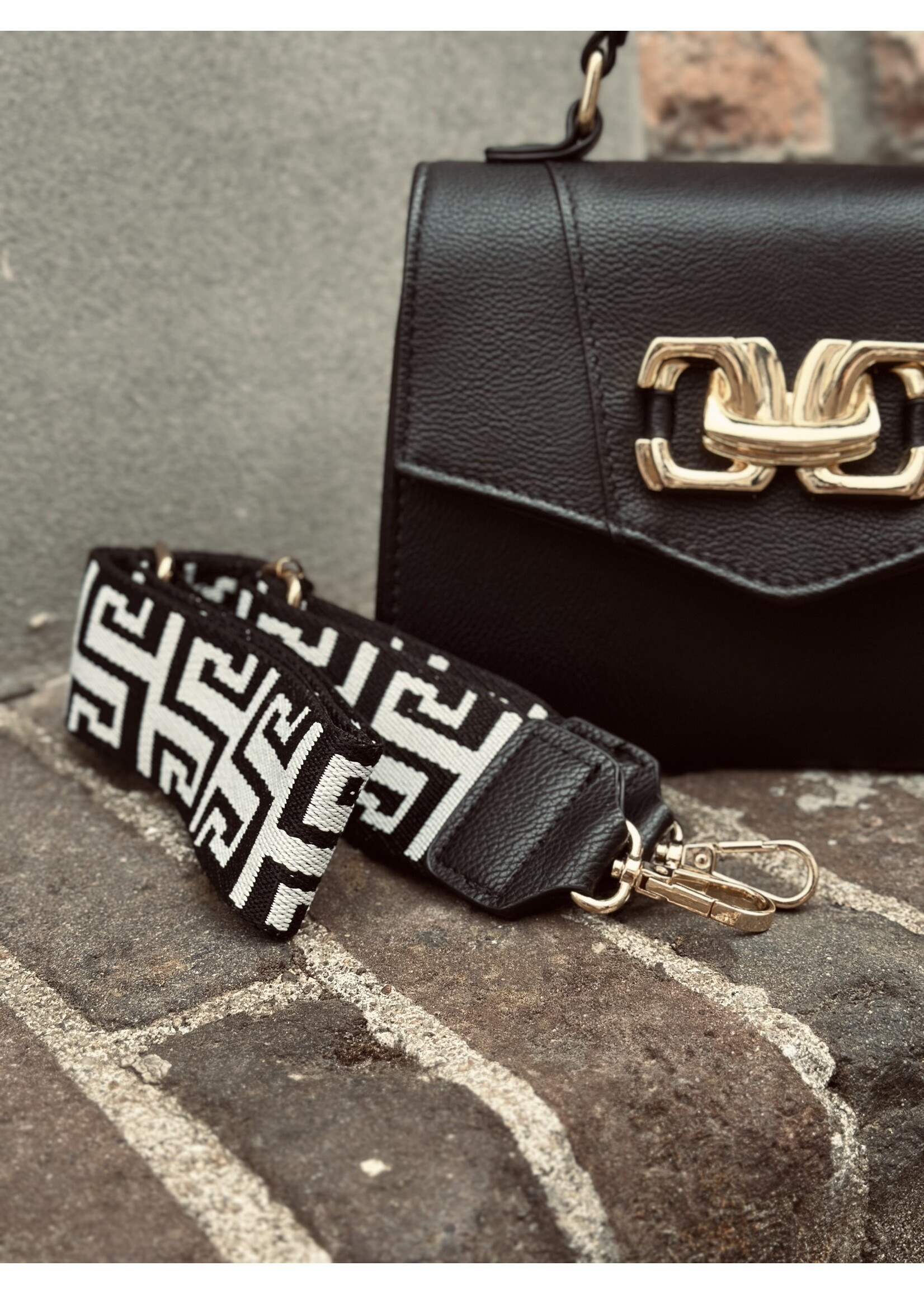 Tamara black bag with thick strap