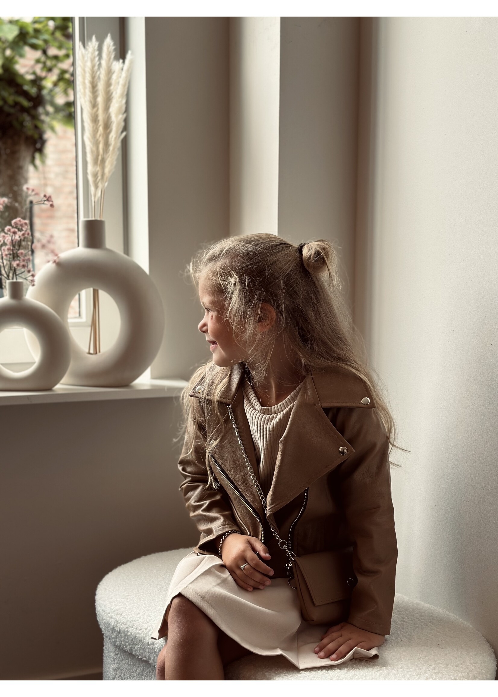 Evi leather look jacket camel