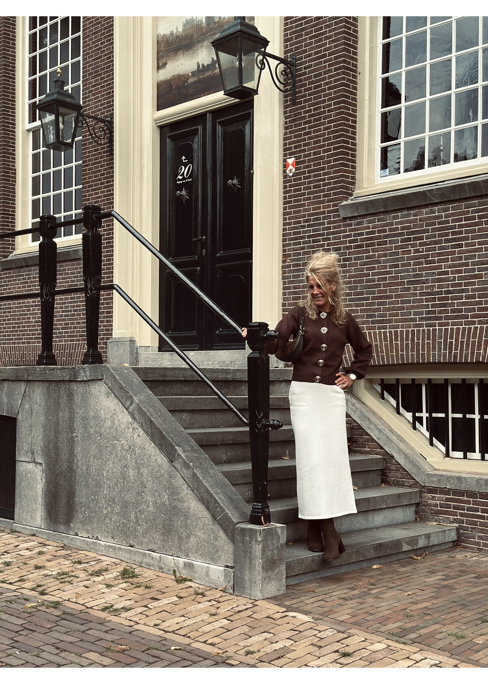 Linde cardigan brown One Size