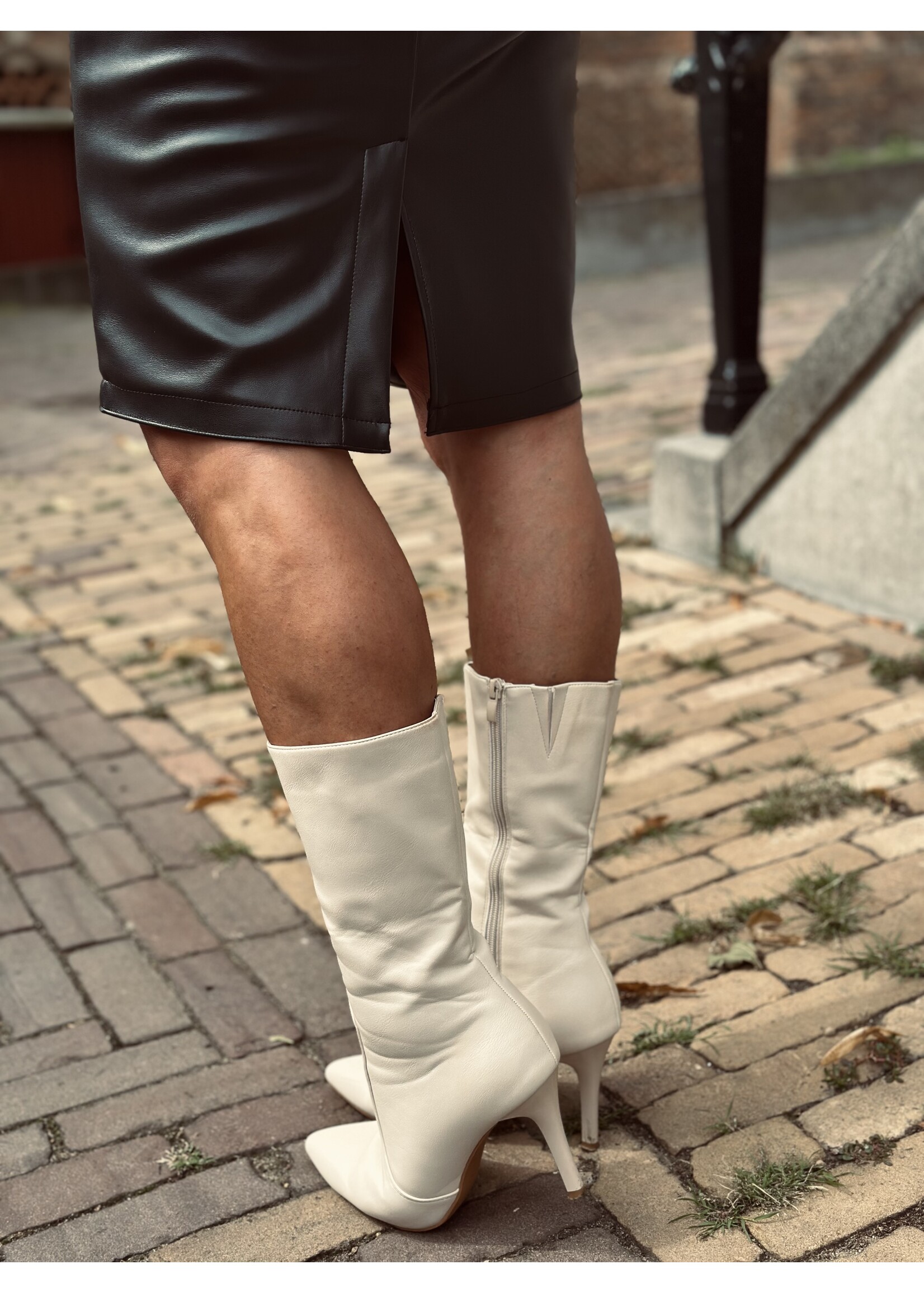 Karlijn skirt leather look black