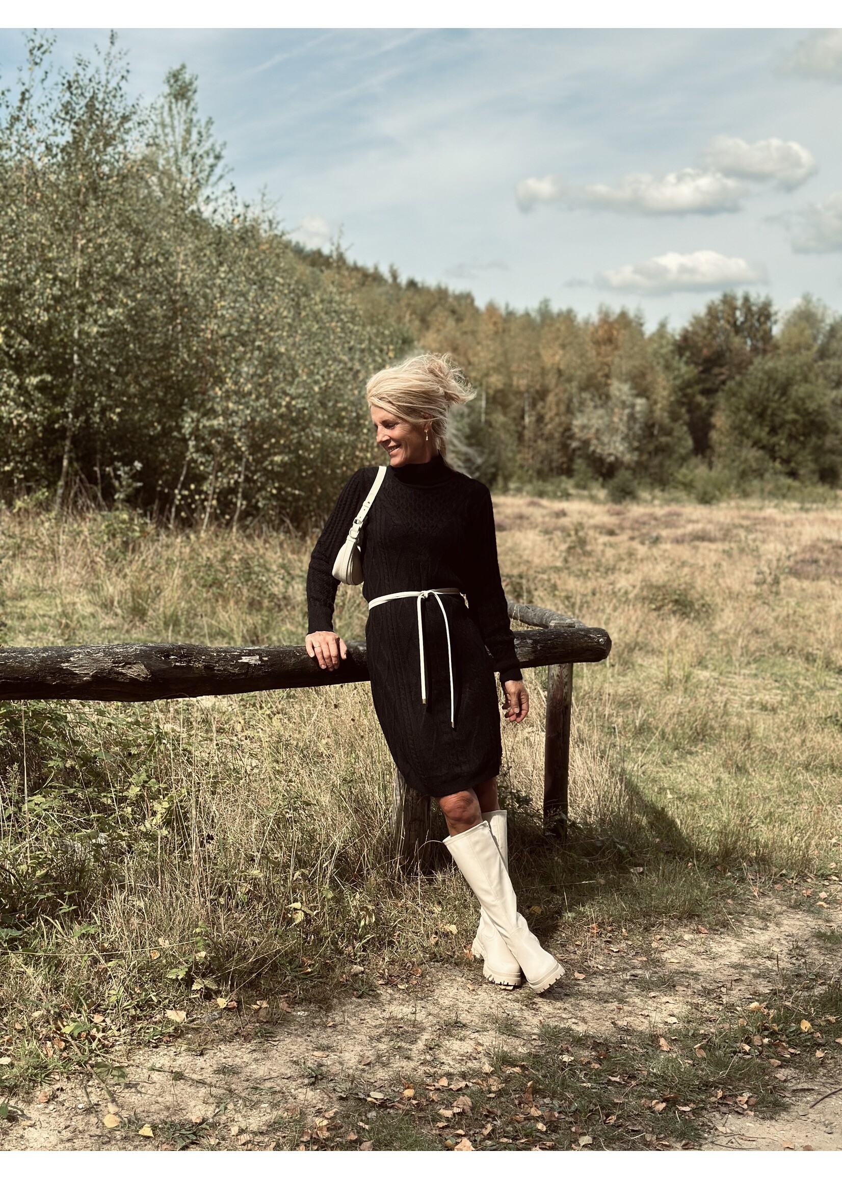 Juultje knitted dress black