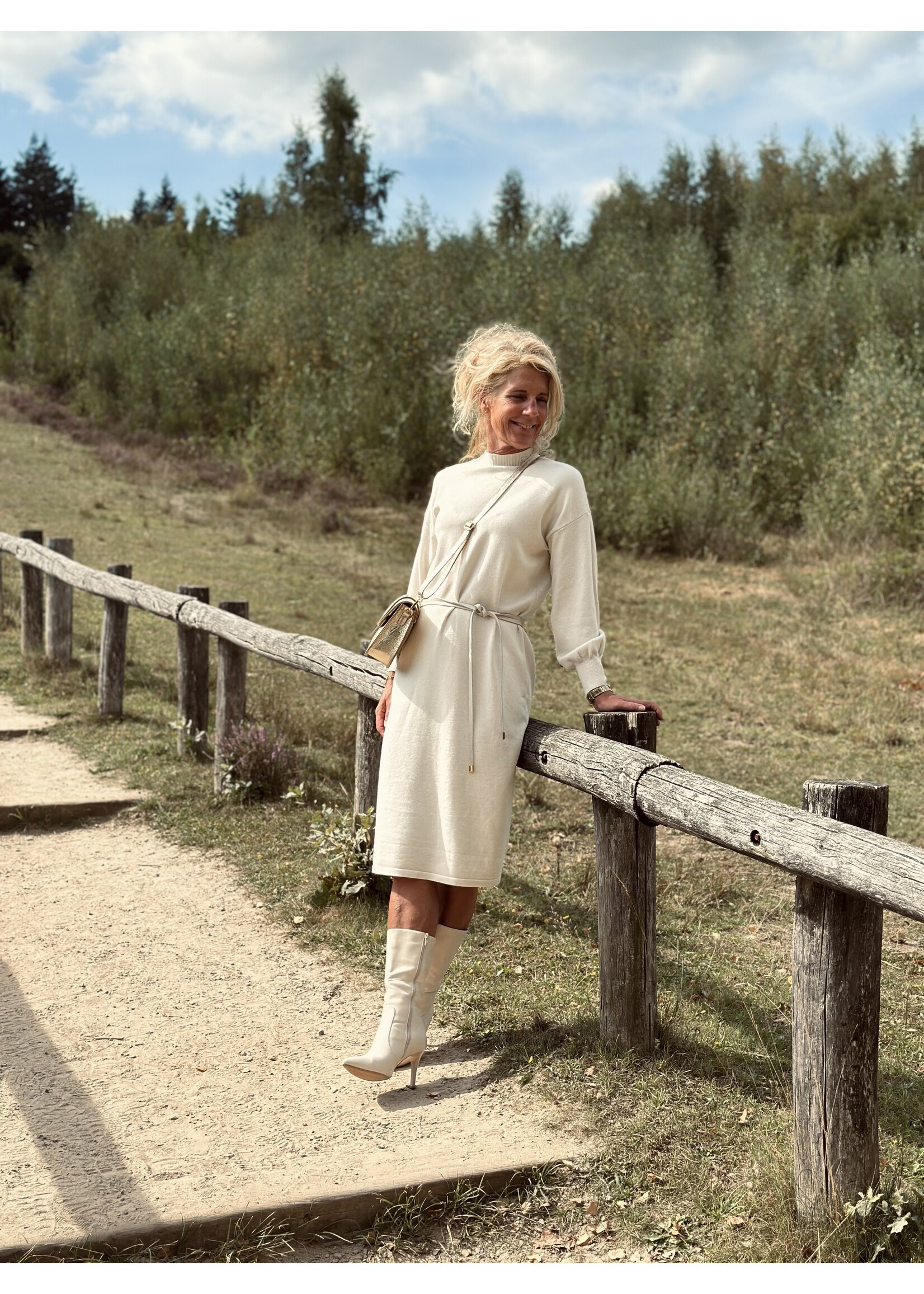 Marit long sweater dress beige