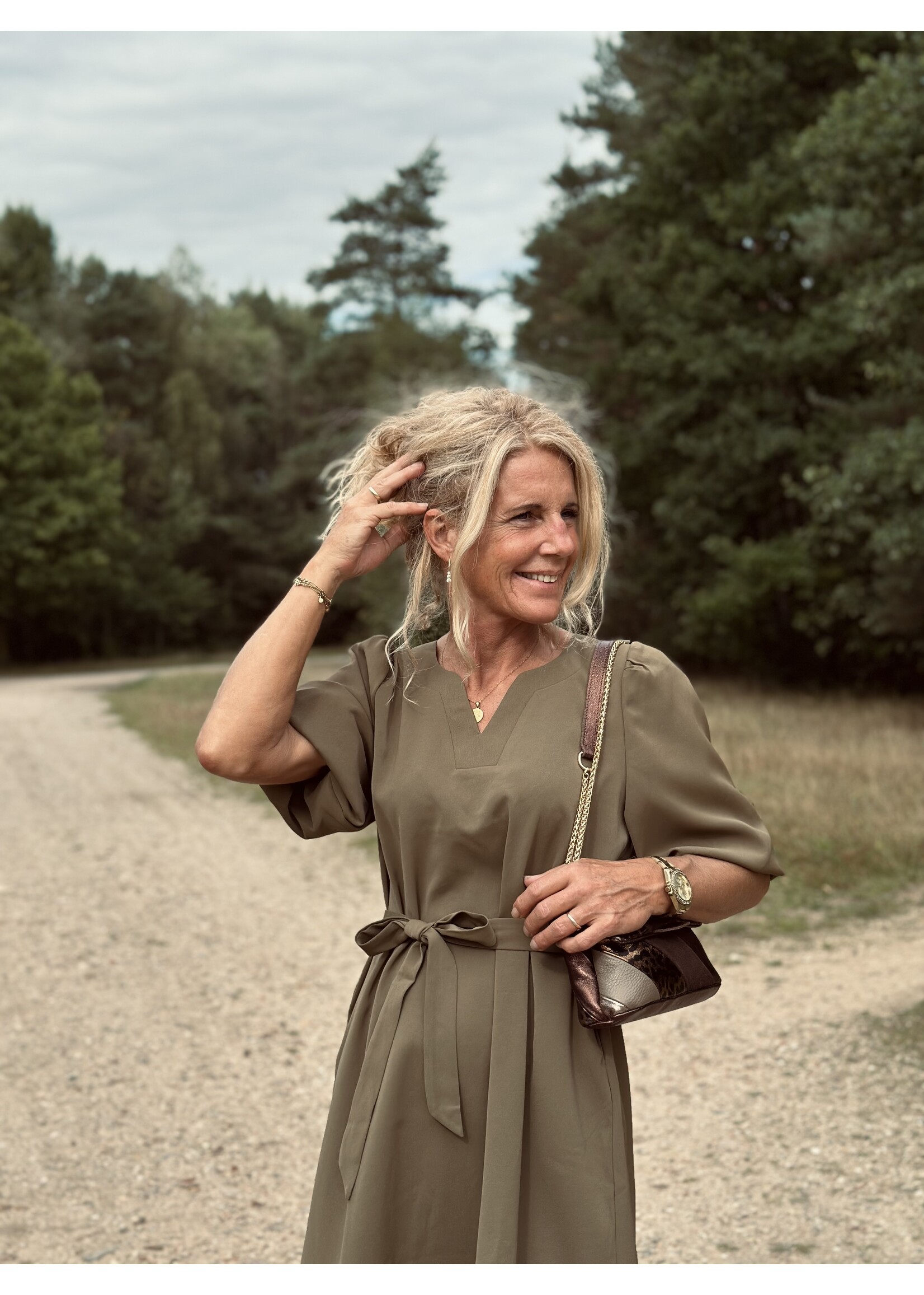 Feline dress army green