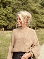 Amira sweater camel One Size