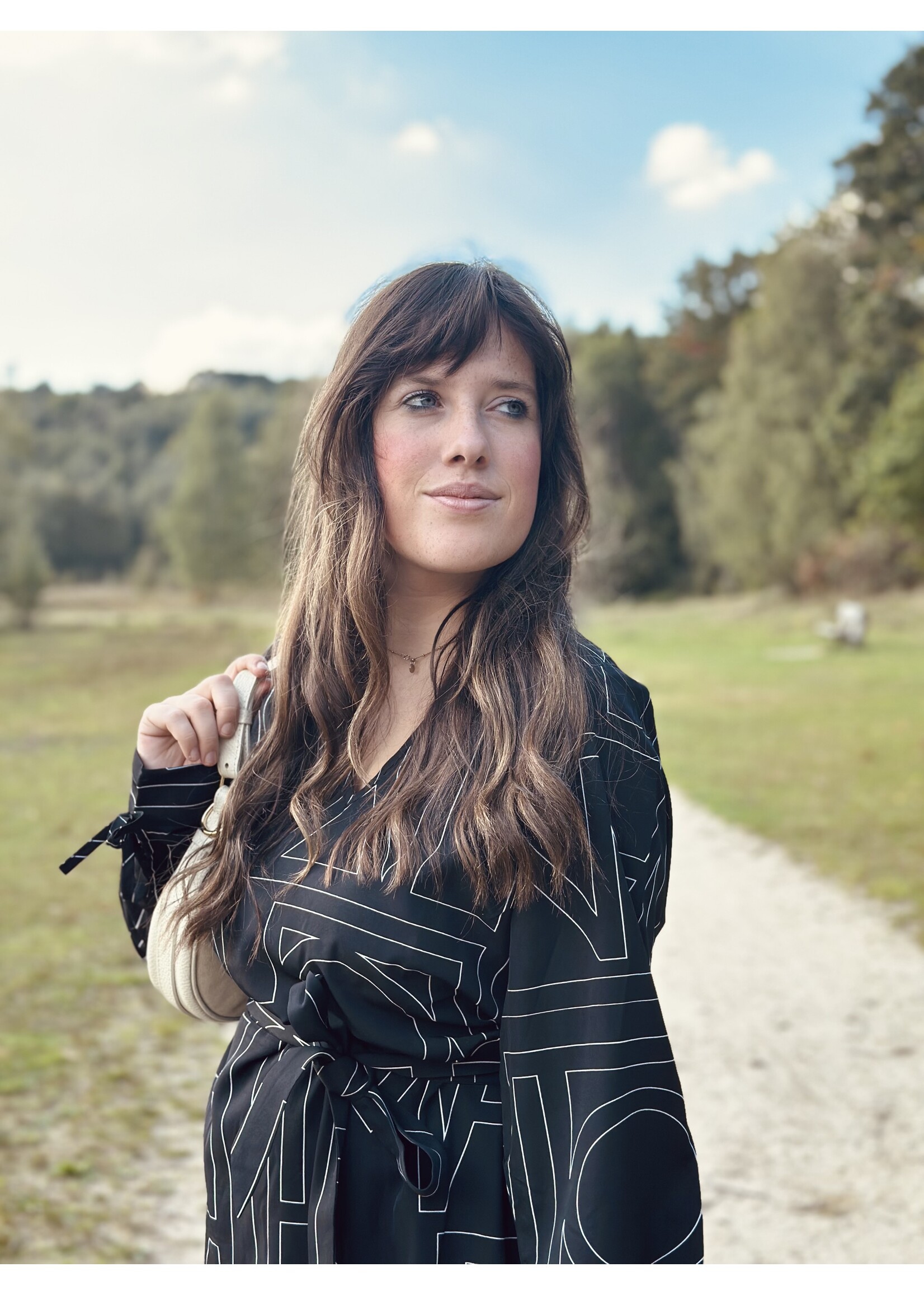 Lofty Manner Lofty Manner Willow black/white print