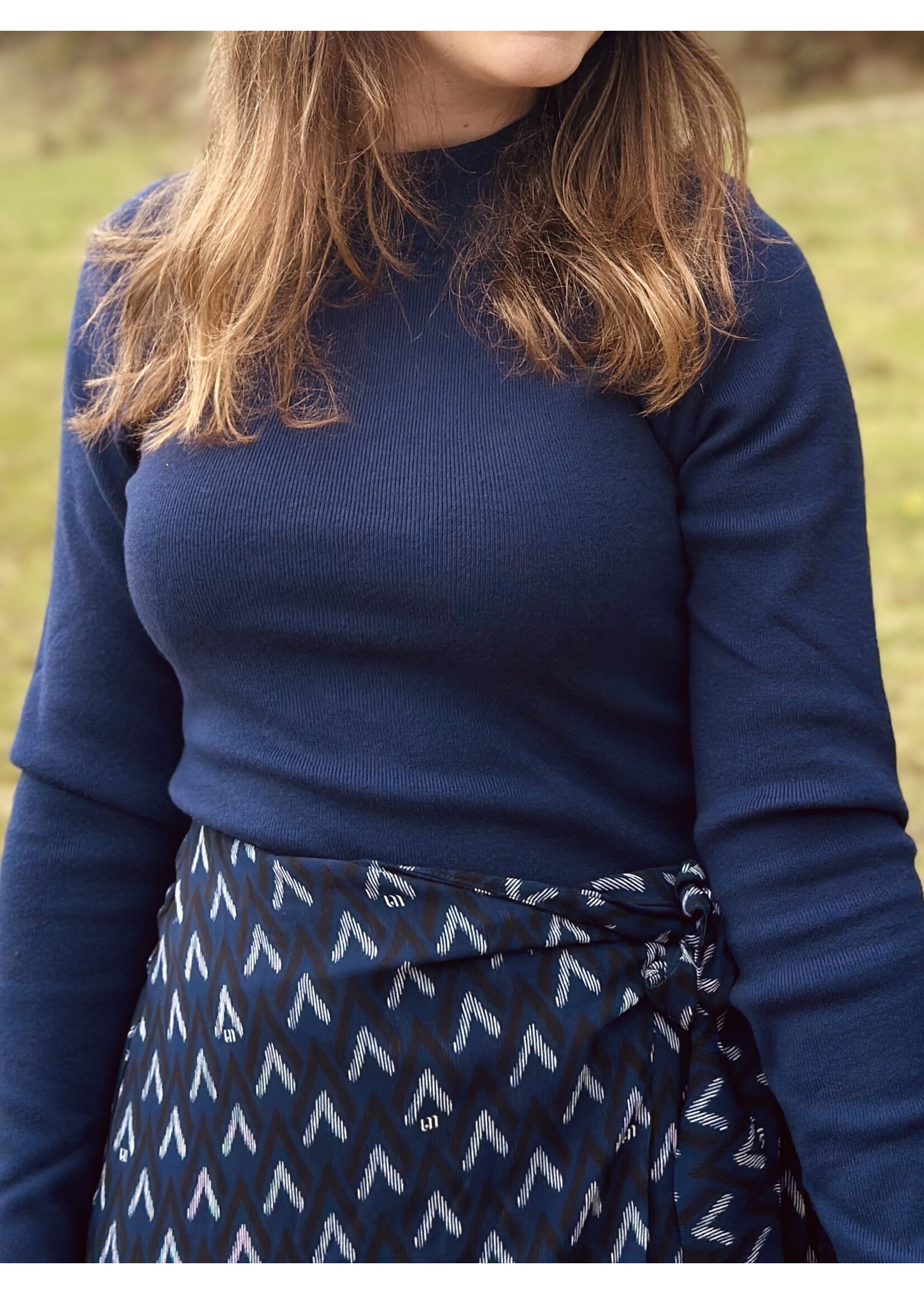 Lofty Manner Lofty Manner Eloise sweater navy