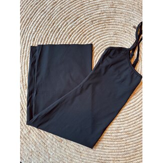 Lieke under dress black