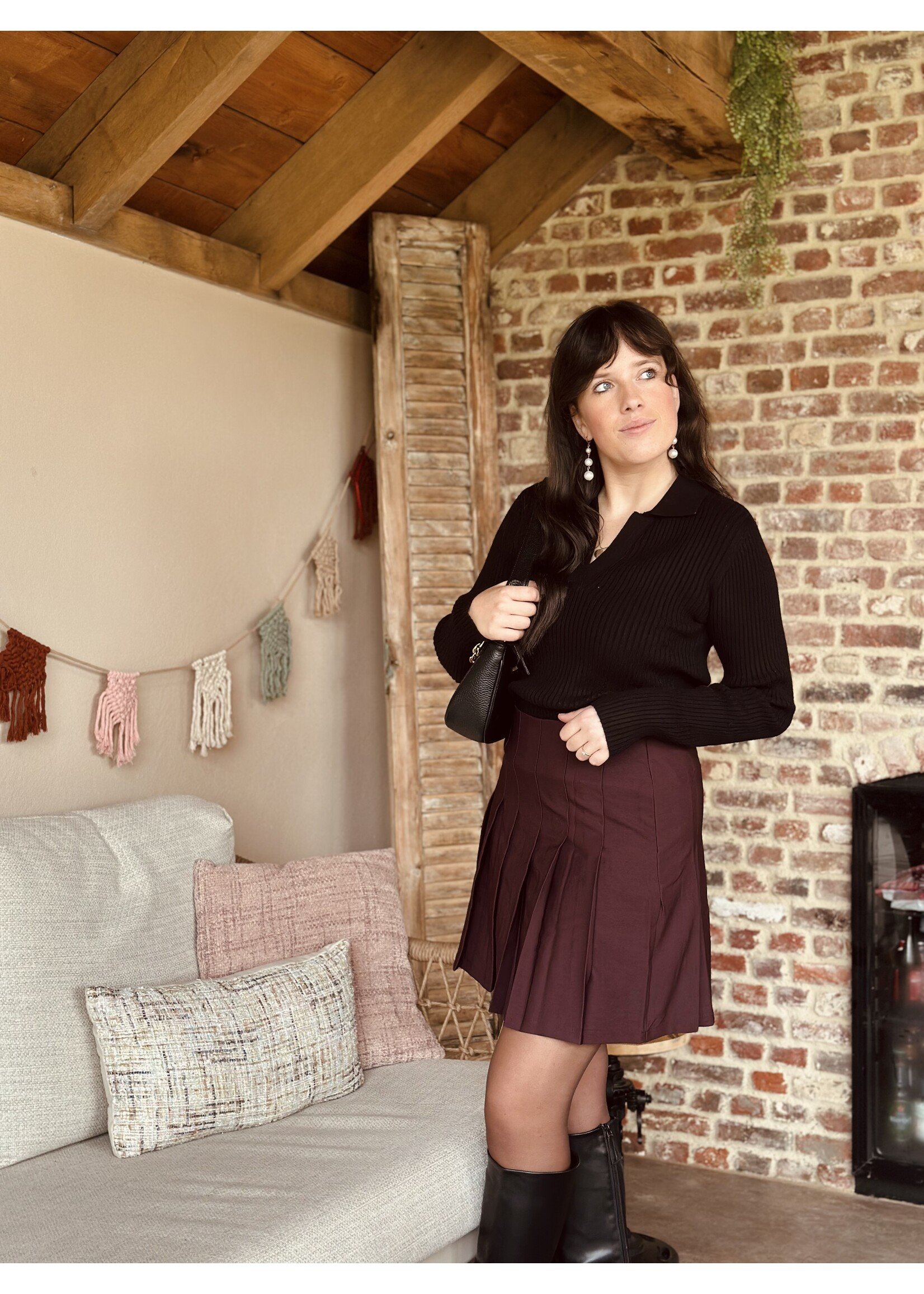 Sisters Point Sisters Point Daphne plissé skirt bordeaux red