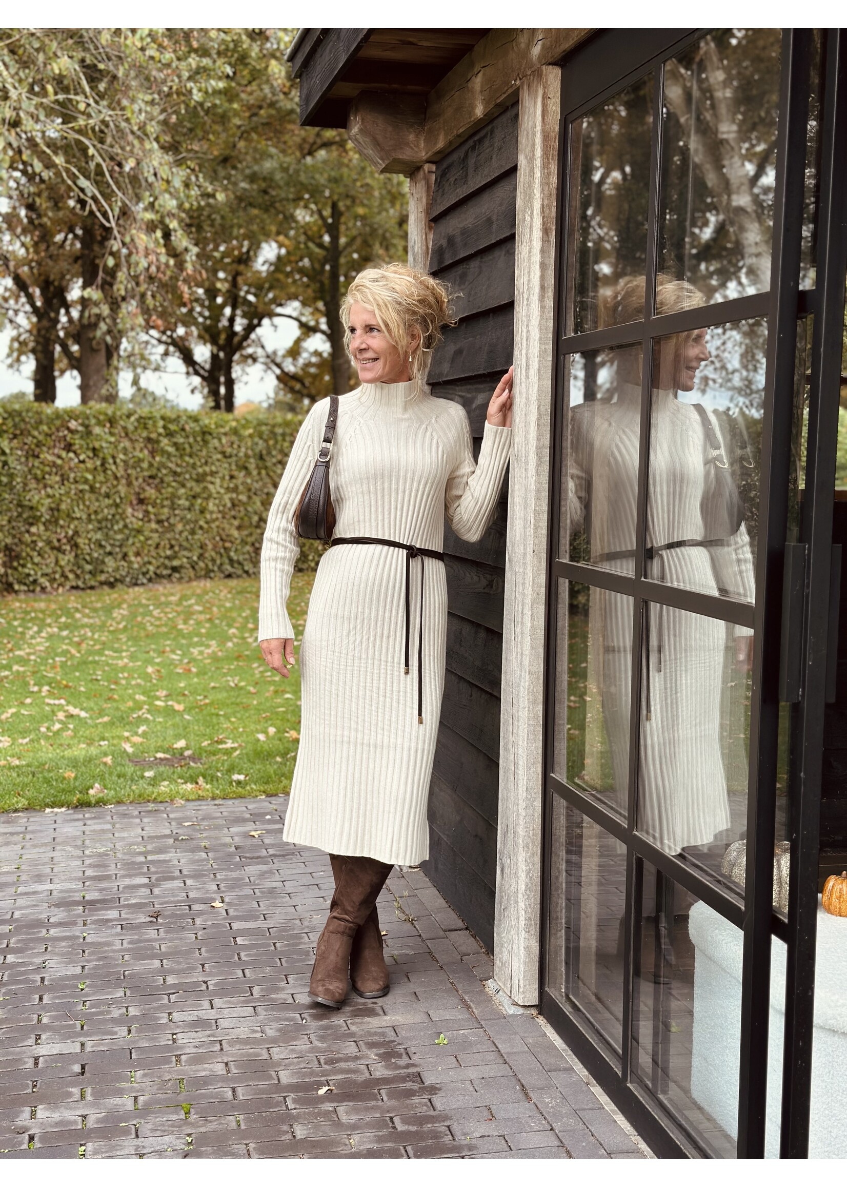 Margaret knitted dress beige