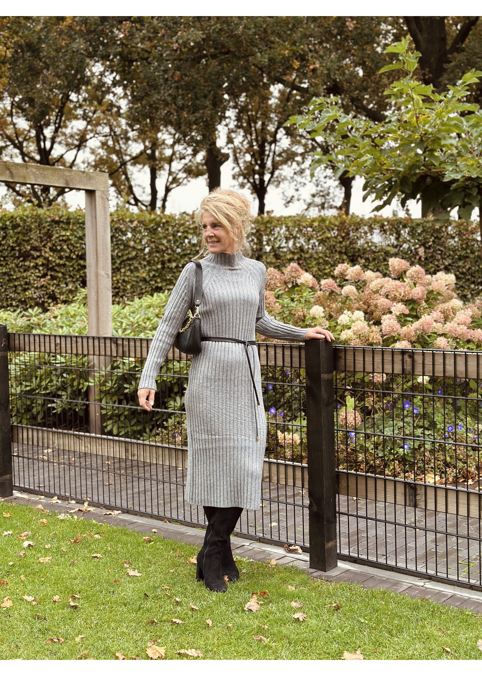 Margaret knitted dress dark grey