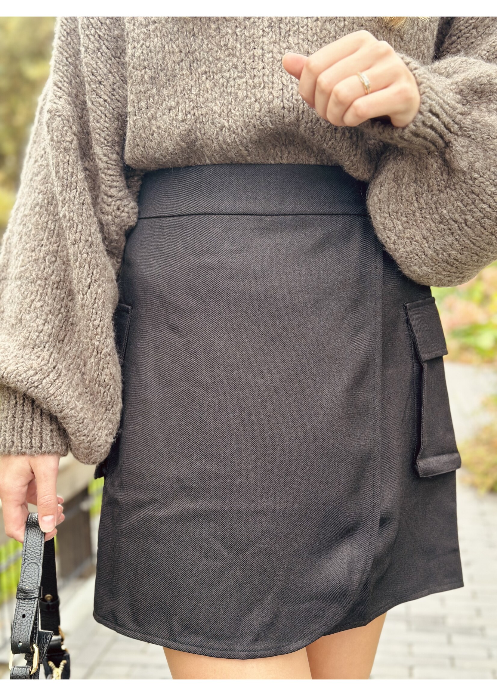 Suzana skirt black
