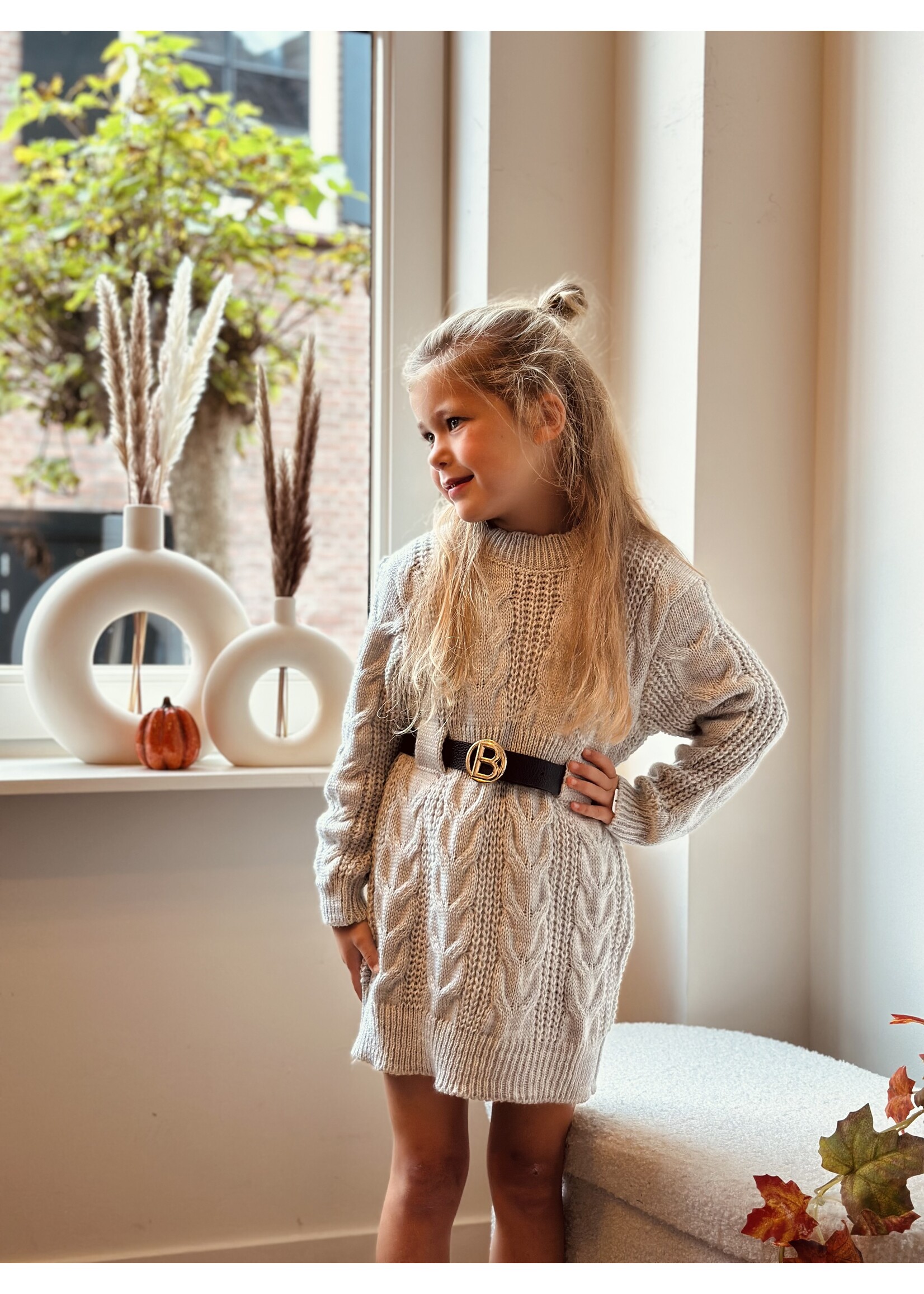 Aniek dress knitted with belt grey