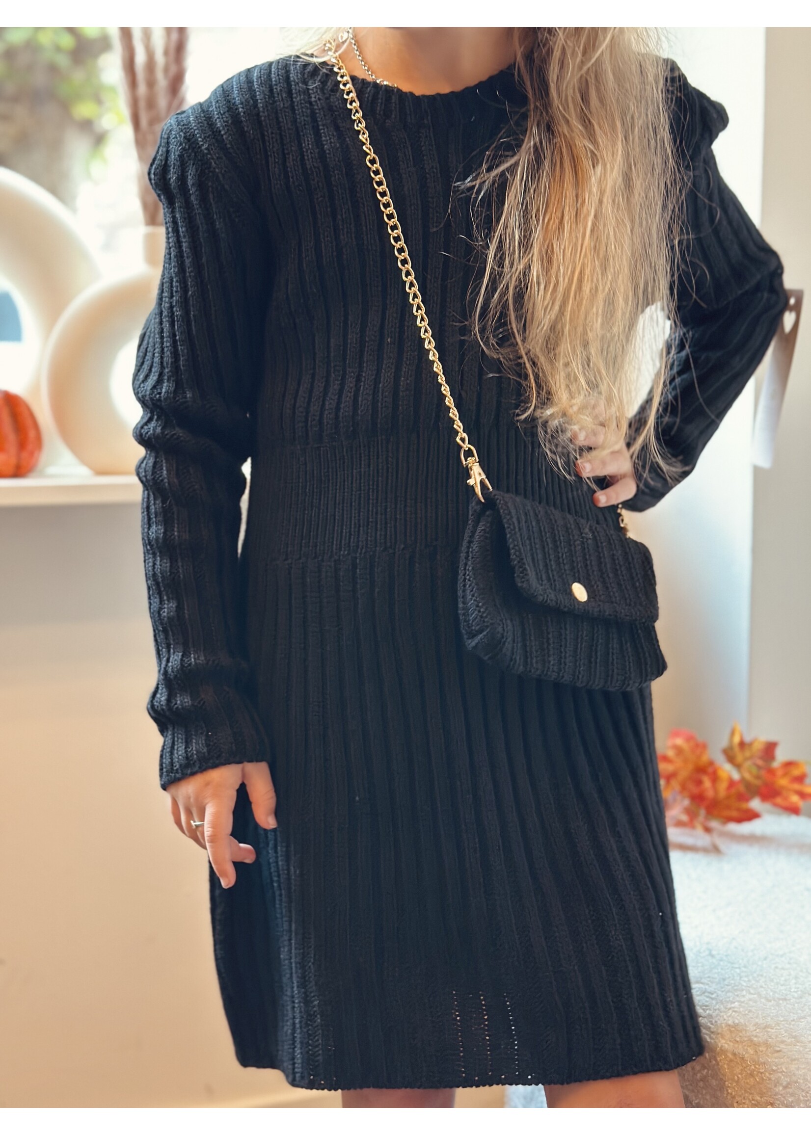 Jelta knitted dress black
