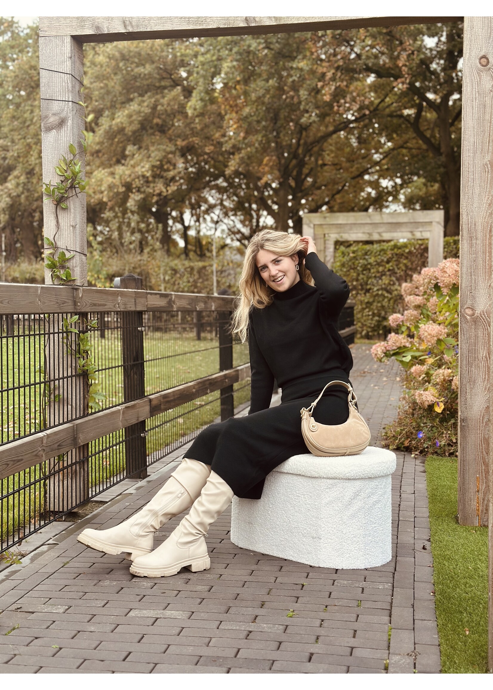Alice set sweater + skirt black One Size