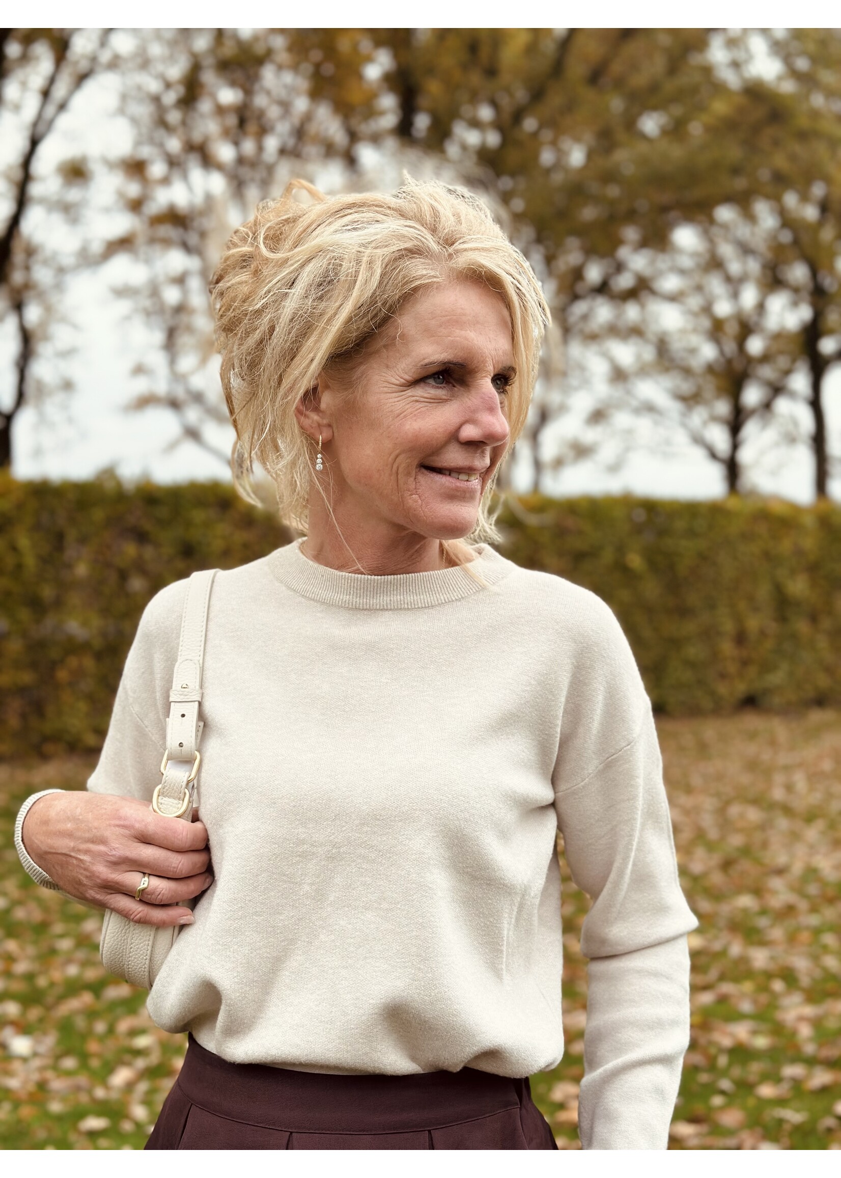 Marjonna sweater beige