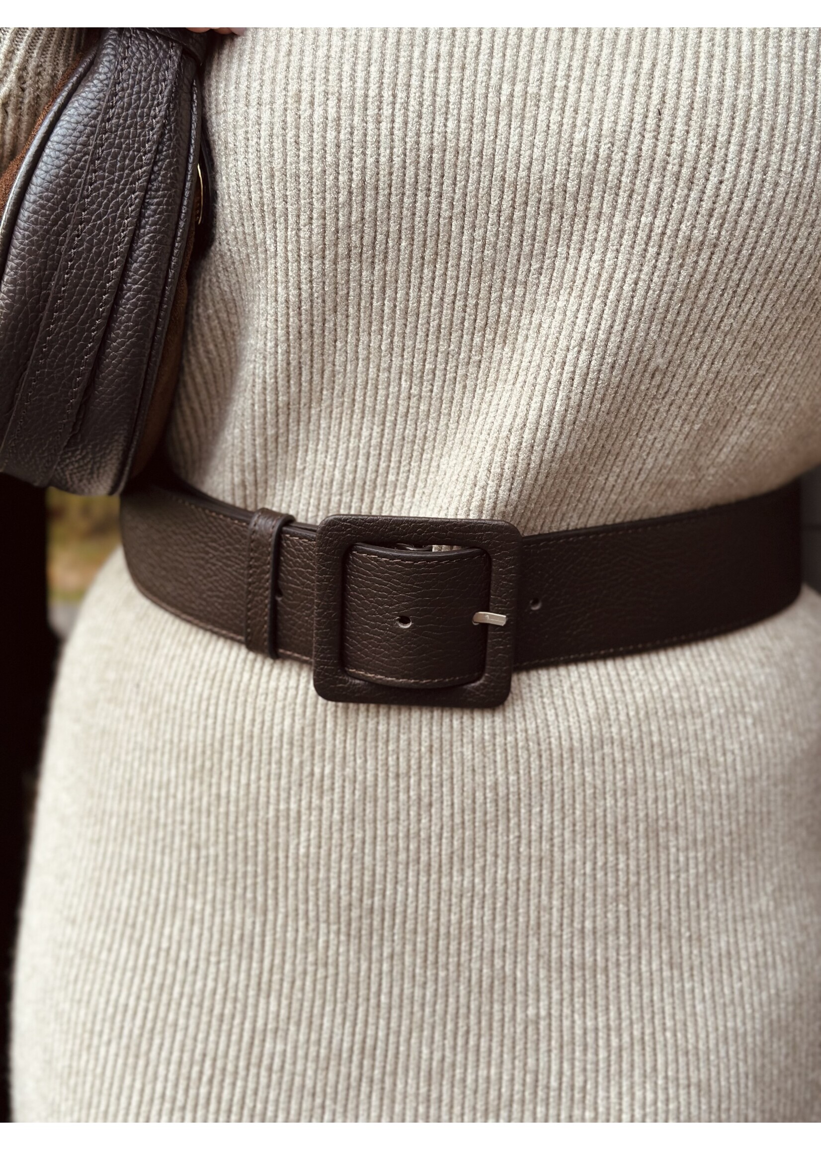 Isha belt leather look brown