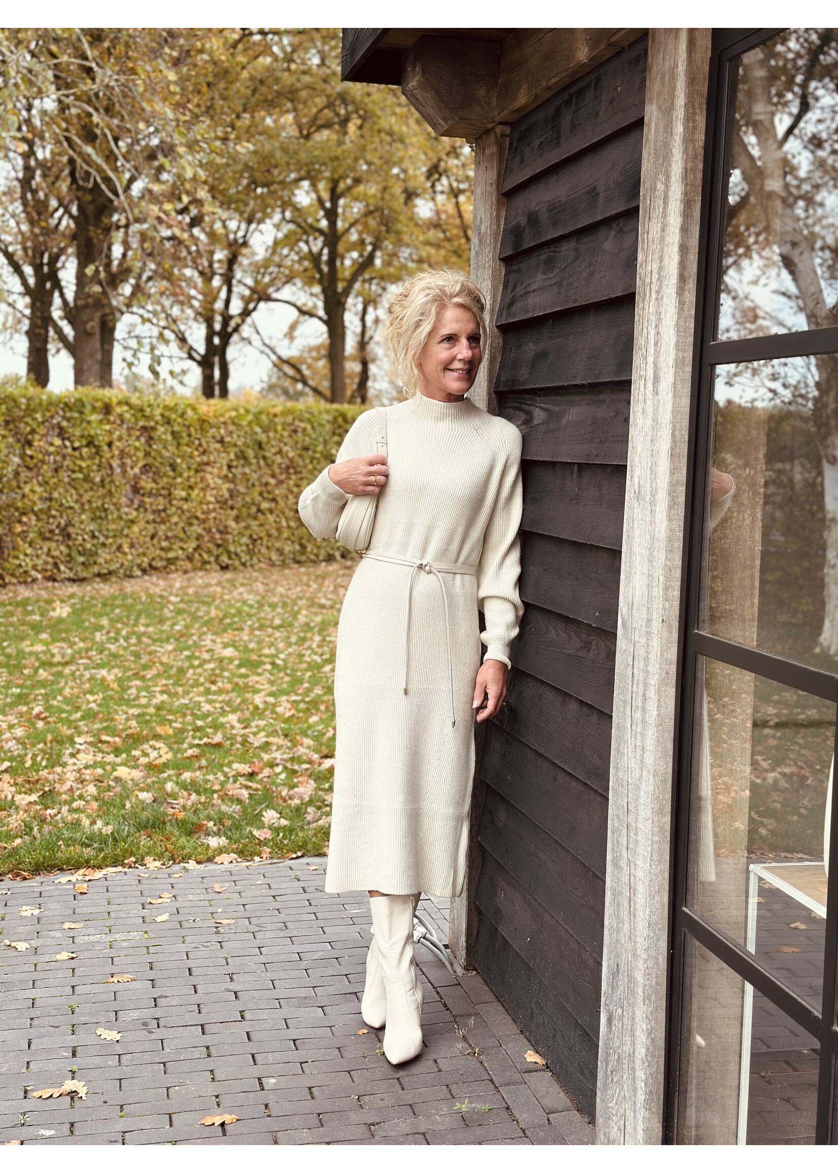 Mylena knitted dress beige One Size