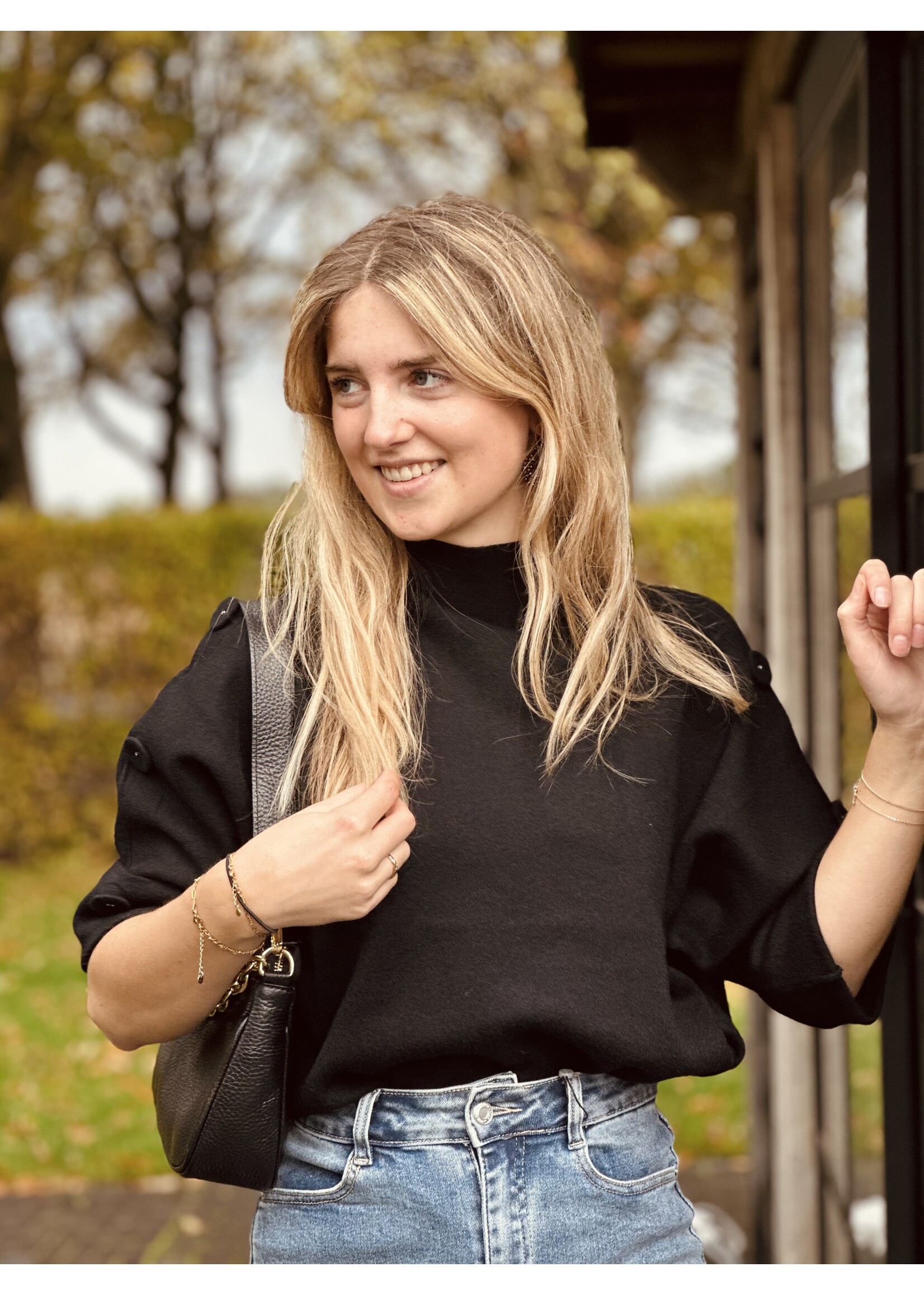 Joanely sweater black One Size