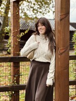 Zoë sweater knitted kabel beige