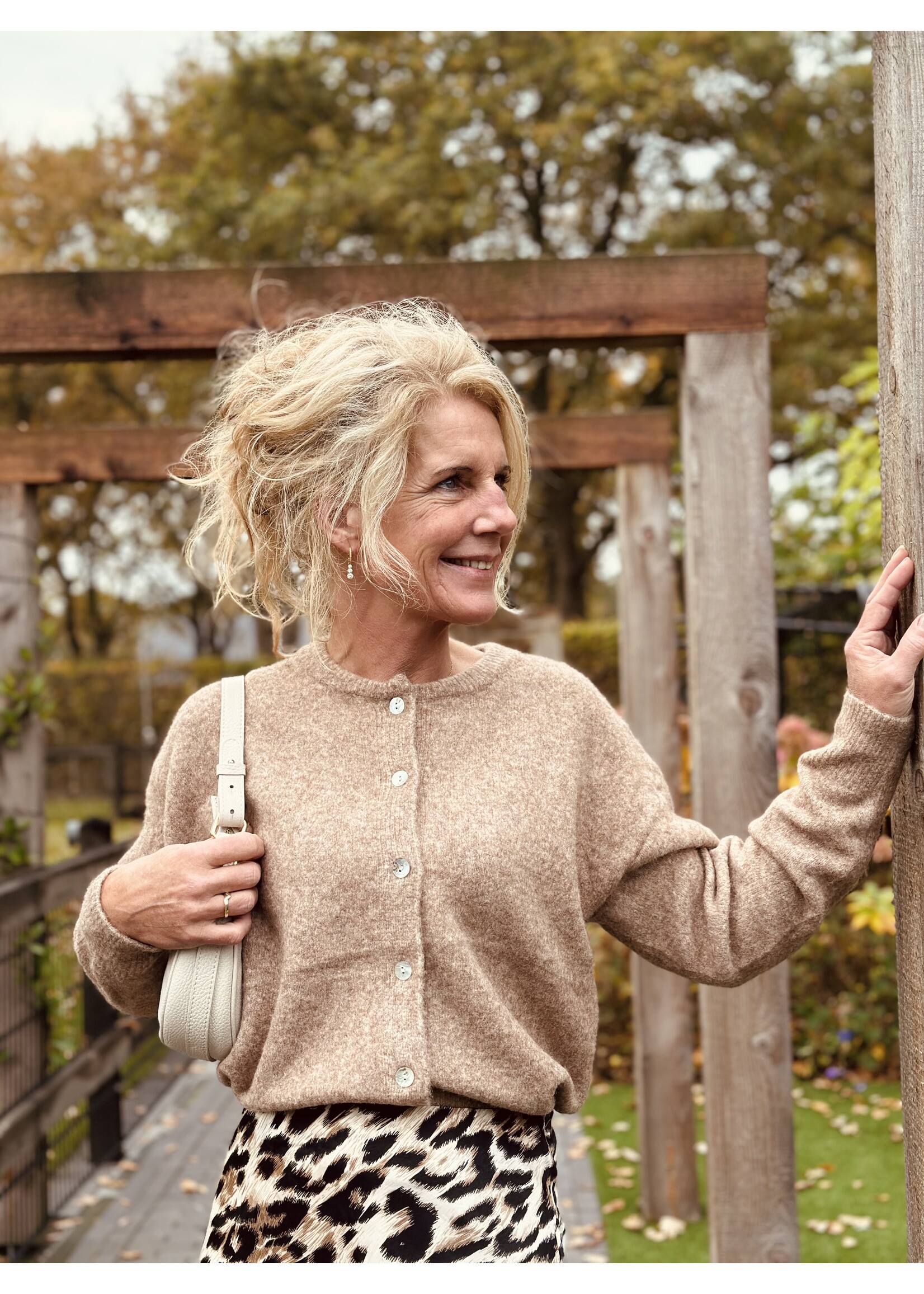 Quinty cardigan camel One Size