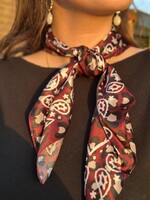 Bibi shawl bordeaux red panterprint print