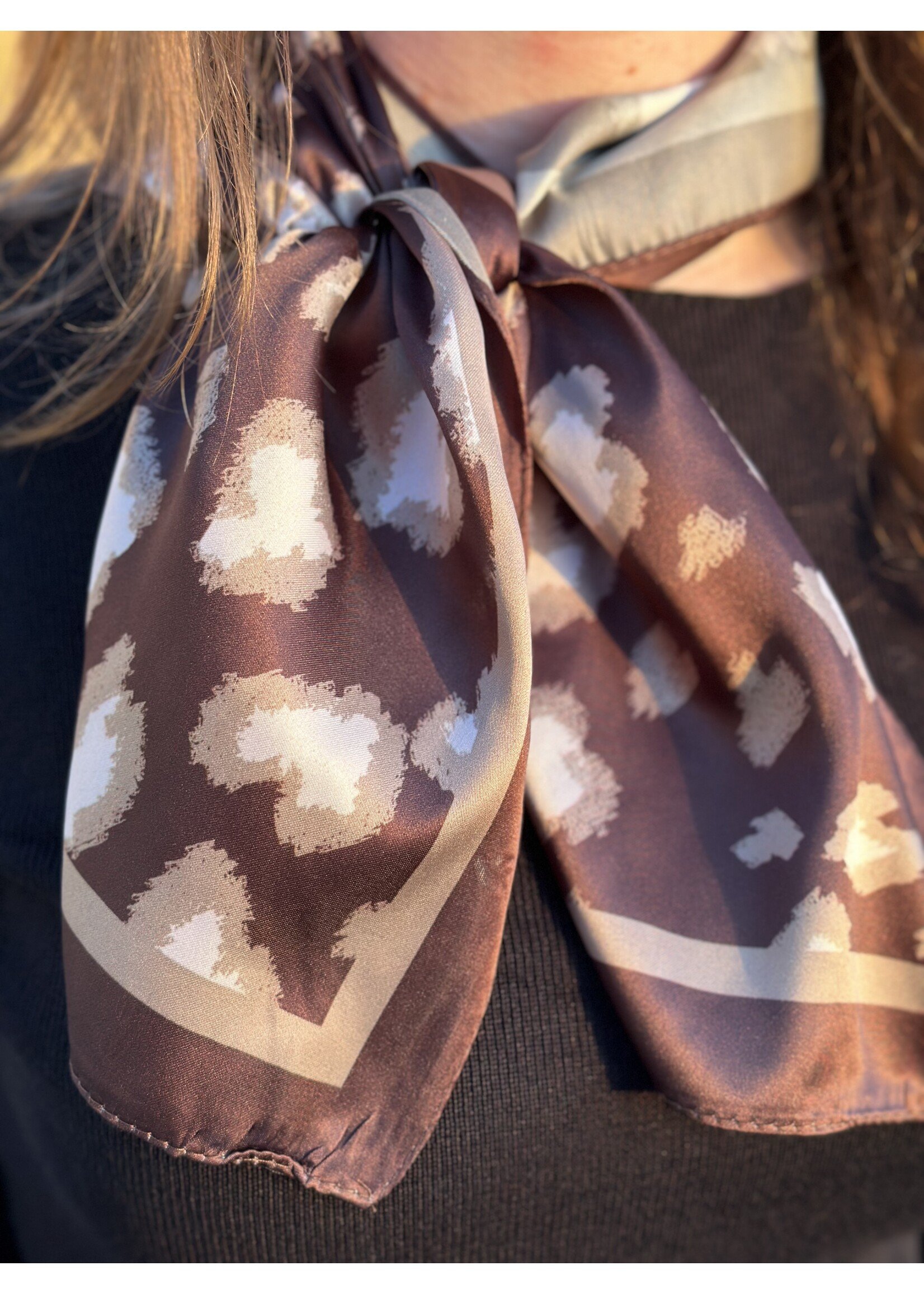 Bibi shawl brown/camel panter print