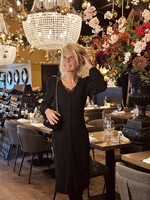 Sisters Point Sisters Point Janet glitter dress black