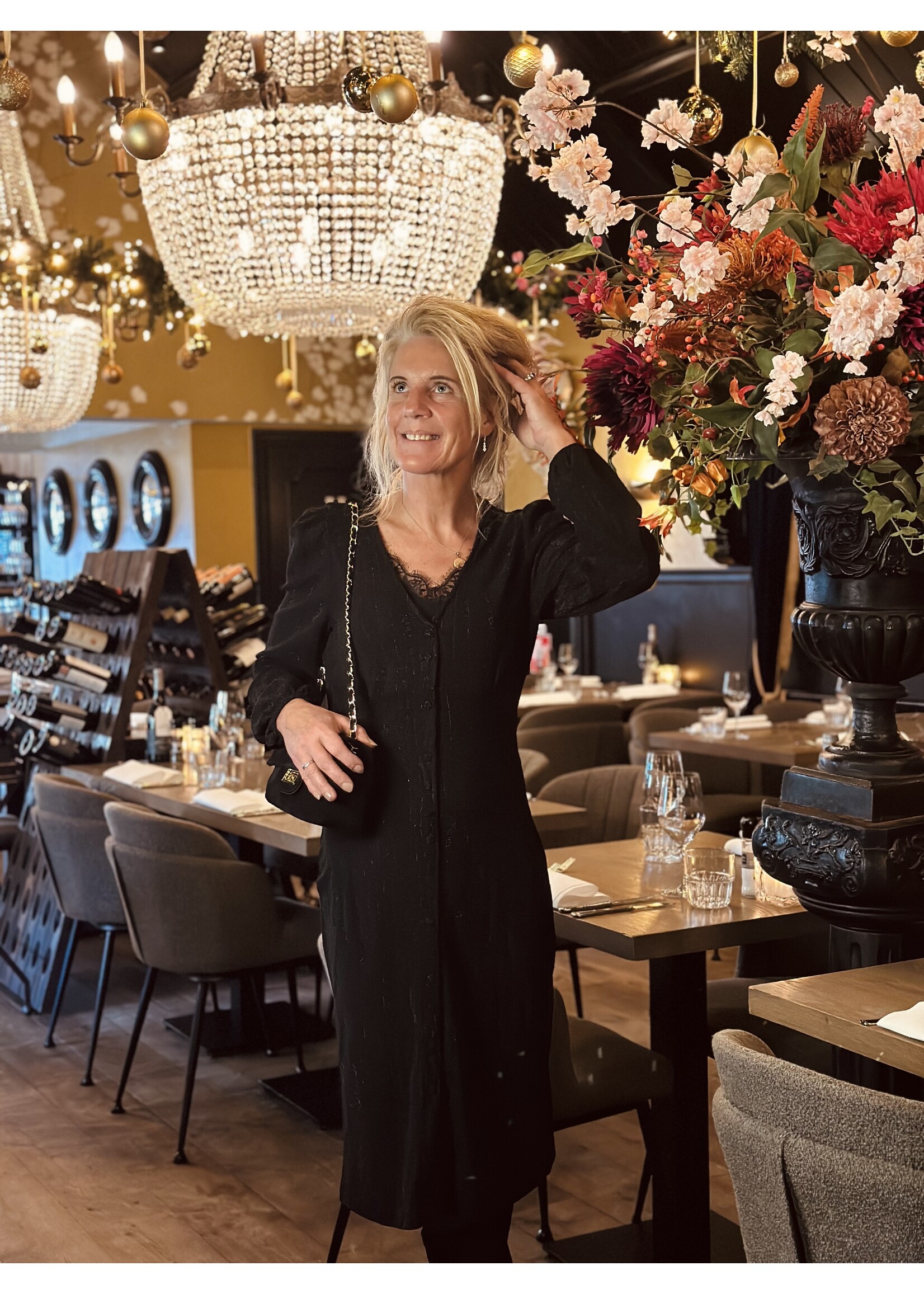 Sisters Point Sisters Point Janet glitter dress black