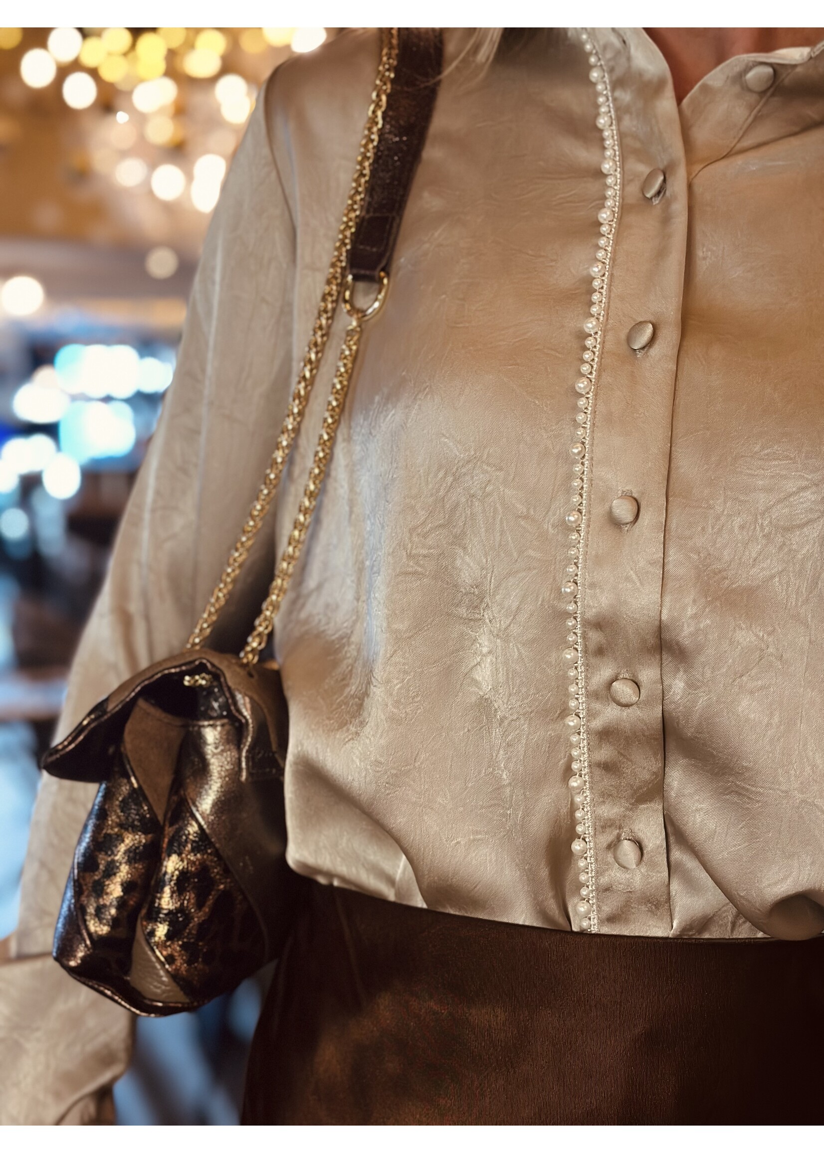 Sisters Point Sisters Point Danique blouse satin beige