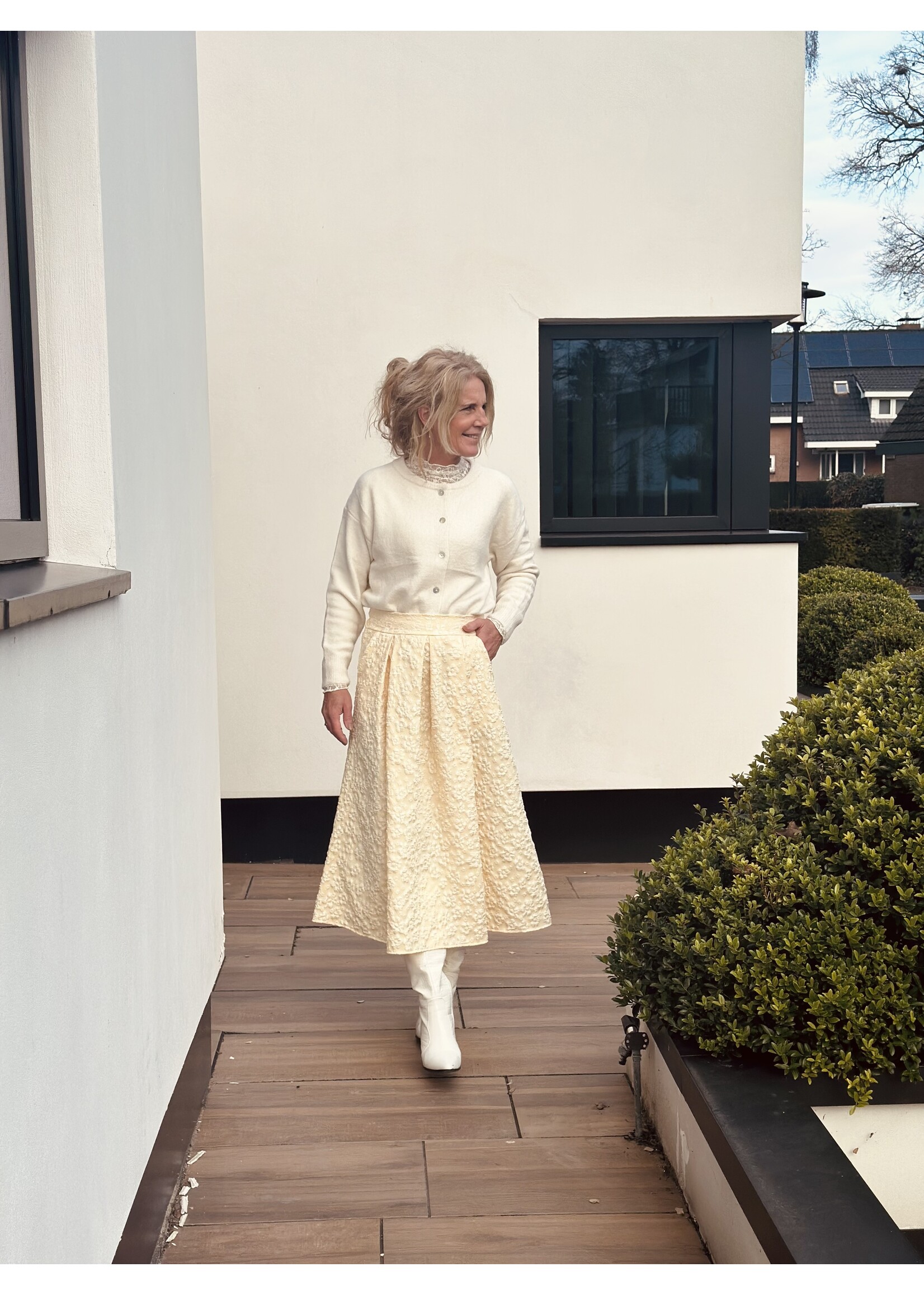 Sjanine long skirt flower print yellow