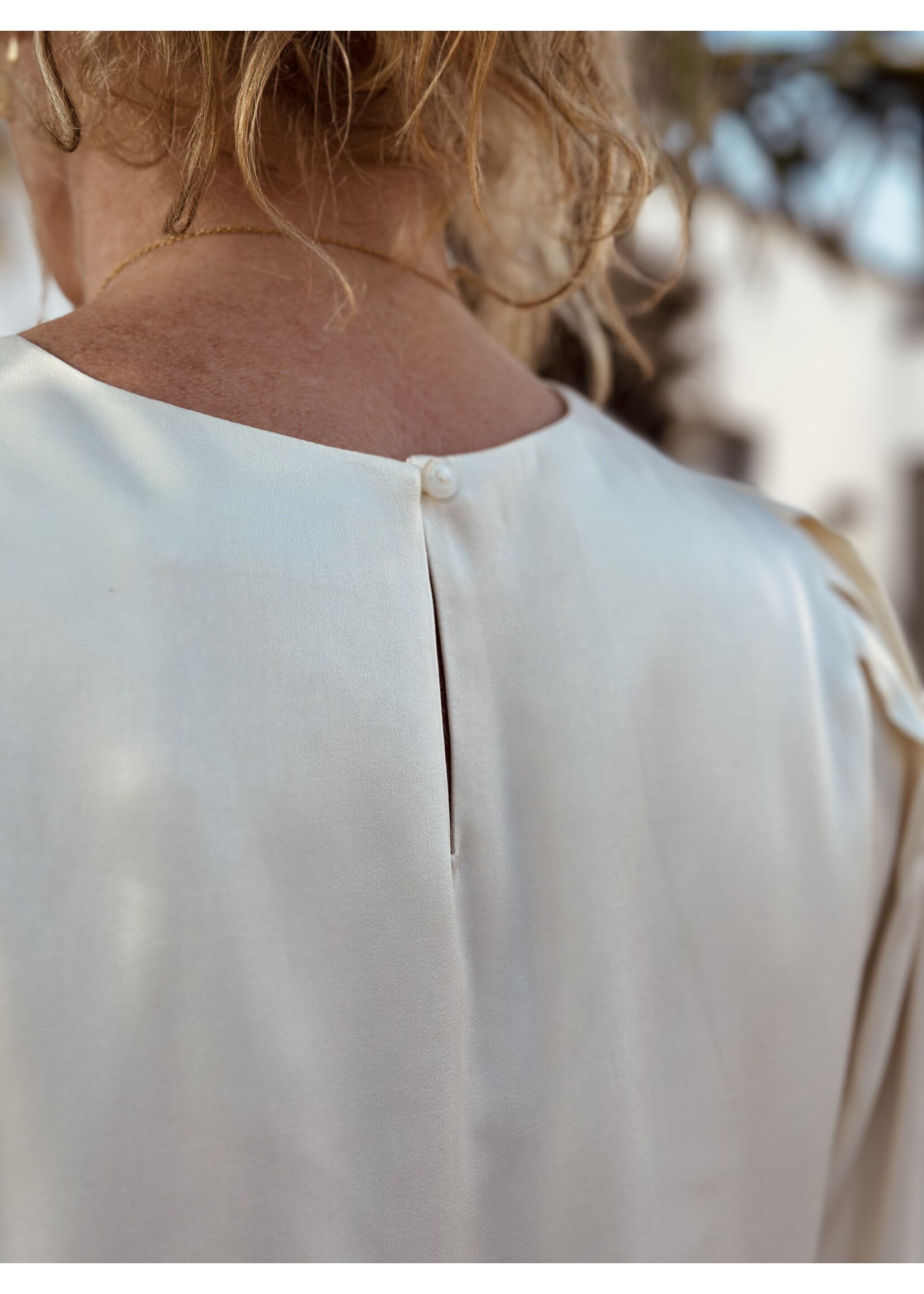 ACCENTIL Accentil Jade top offwhite