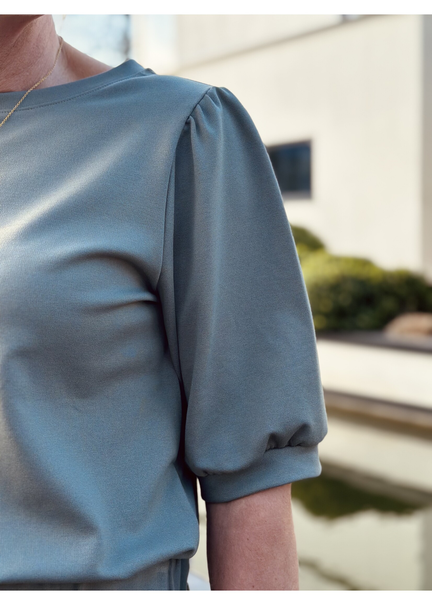 Elvira Elvira Izzy top green